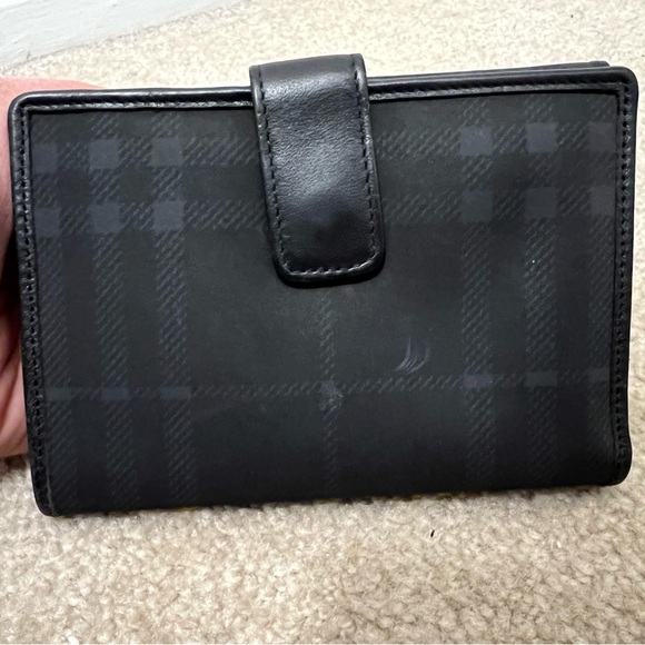 Authentic BB short wallet - Picture 2 of 12